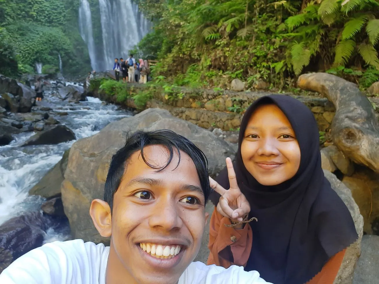 Foto pertama dalam galeri kenangan