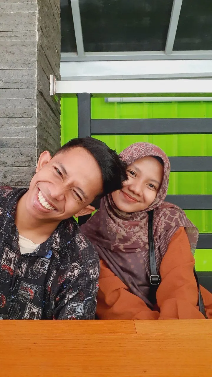 Foto ketiga dalam rangkaian kenangan